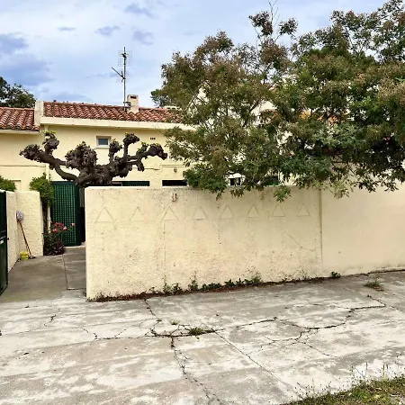 Vakantiehuis Maison 3 Pieces Proche A - 5 Couchages, Terrasse, Parking, Men. Inclus - Fr-1-225-2 *